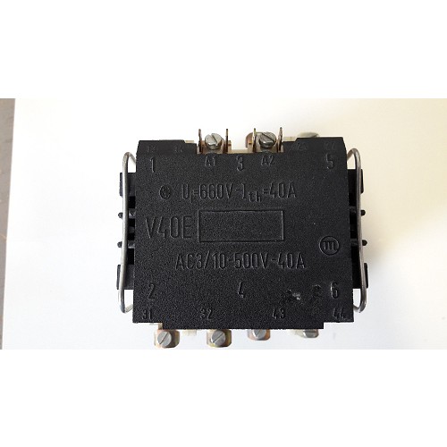 Contactor V40E 220V 1pcs 070